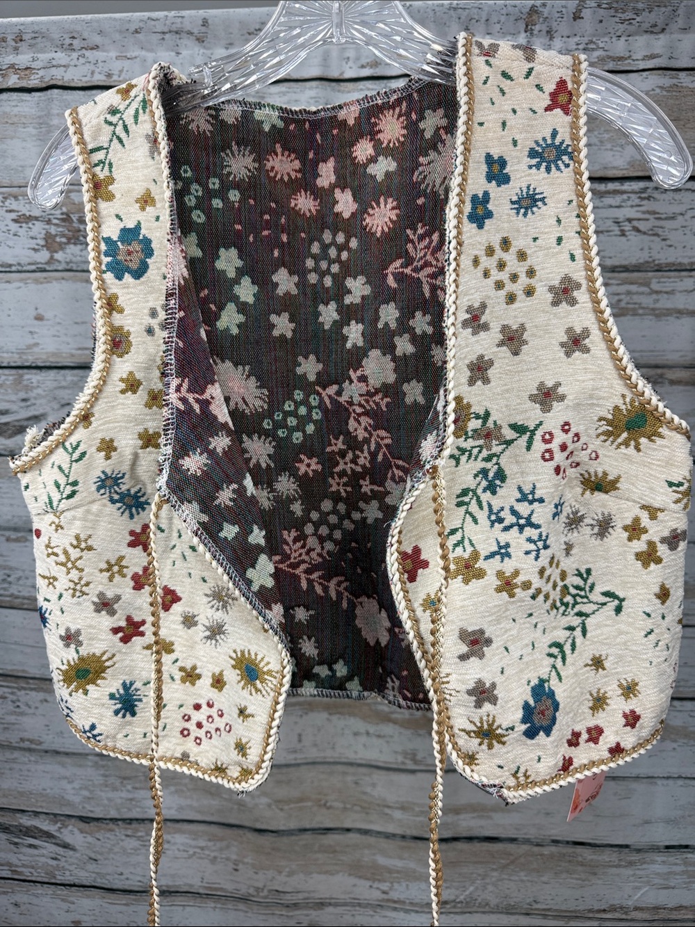 SHEIN Cream Floral Embroidered Vest with Multicolor Accents